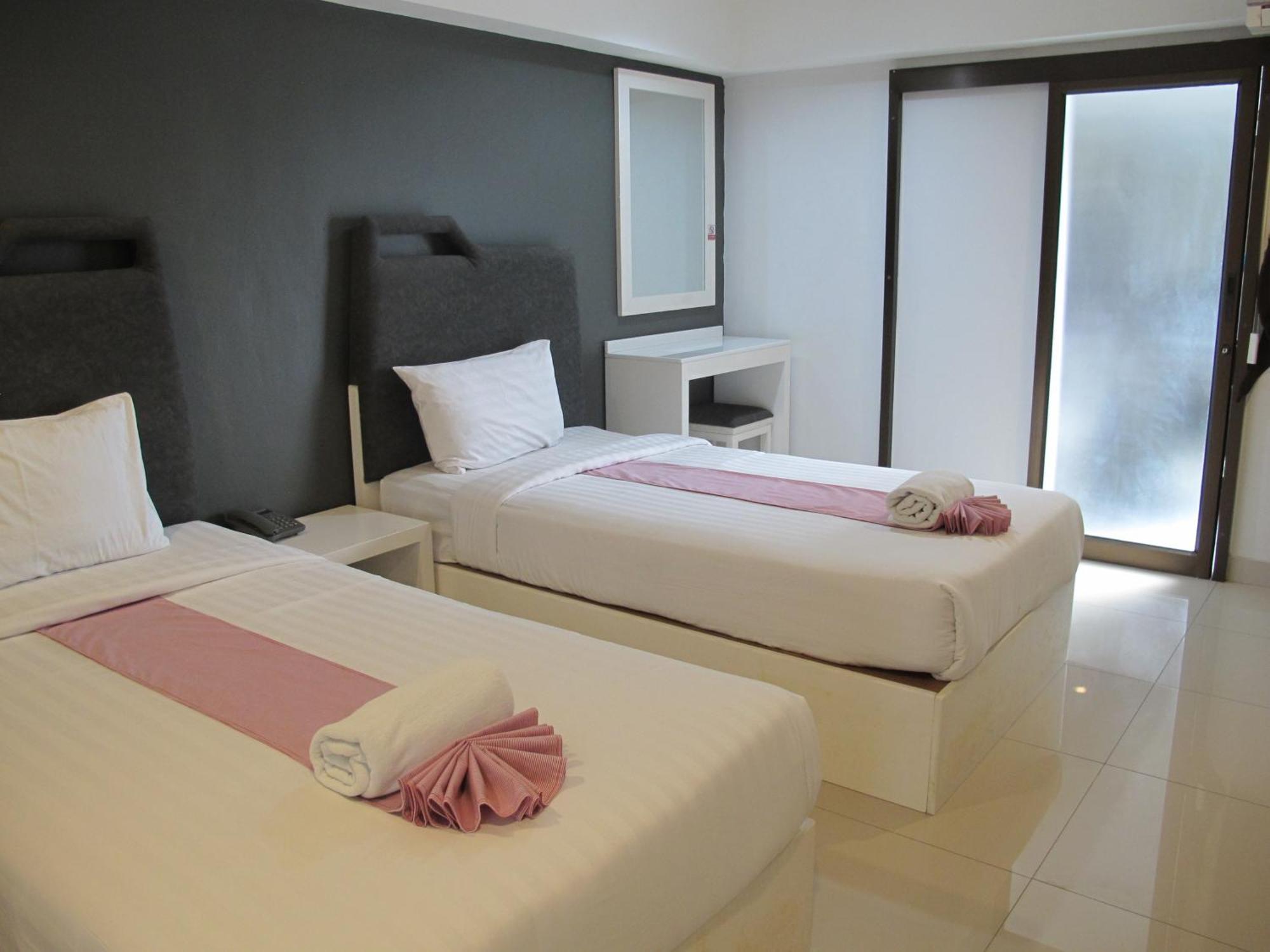 Sunny Residence Bangkok Extérieur photo