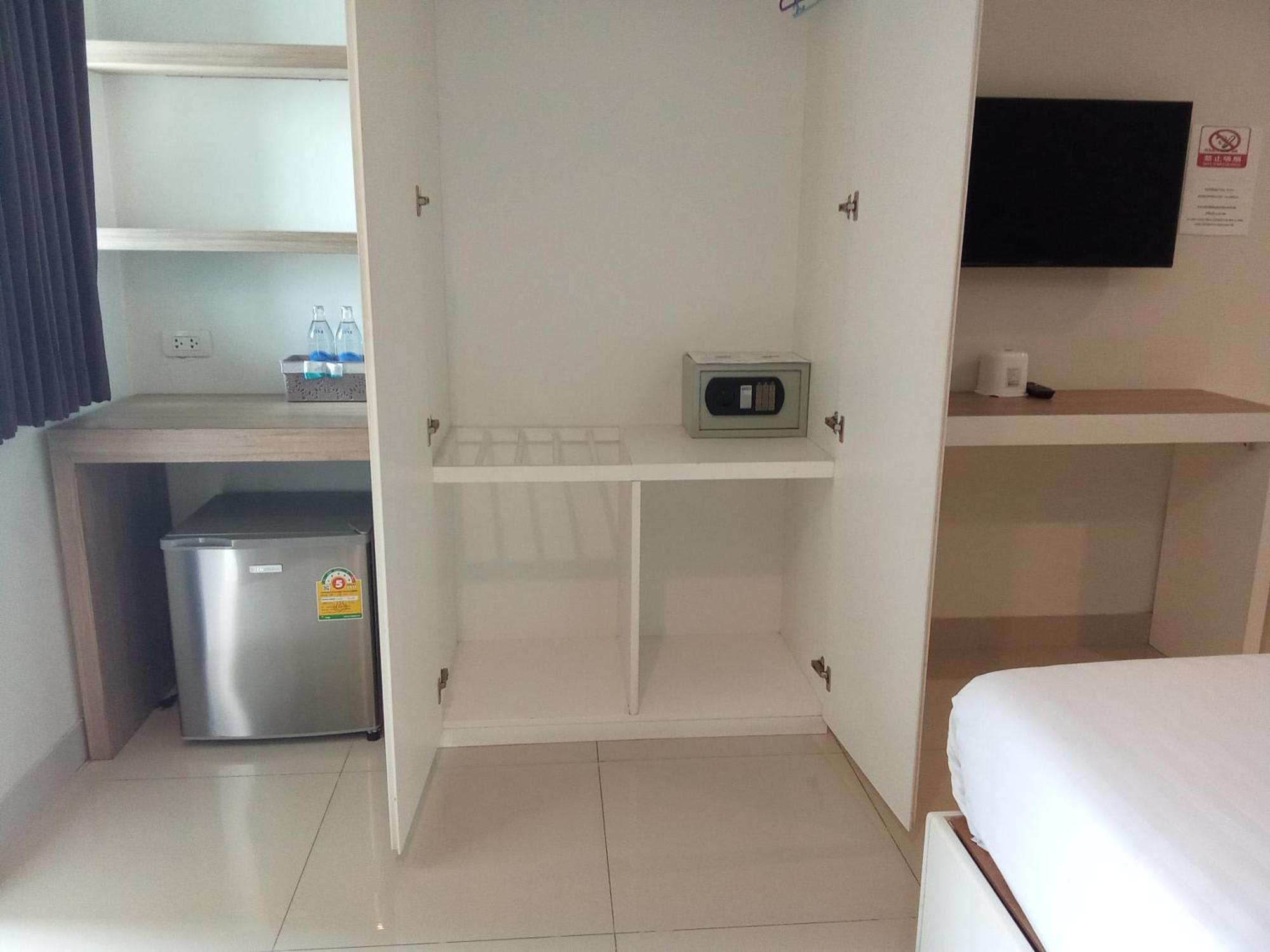 Sunny Residence Bangkok Extérieur photo